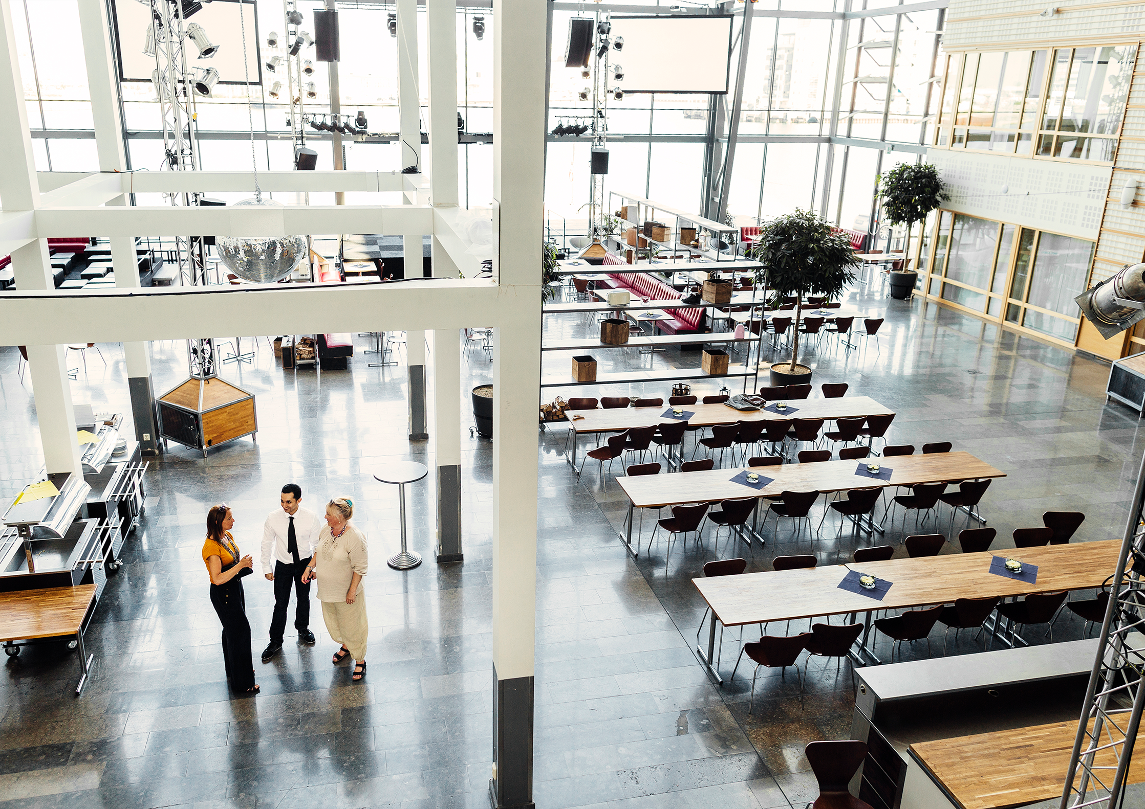 Office cleaning London 